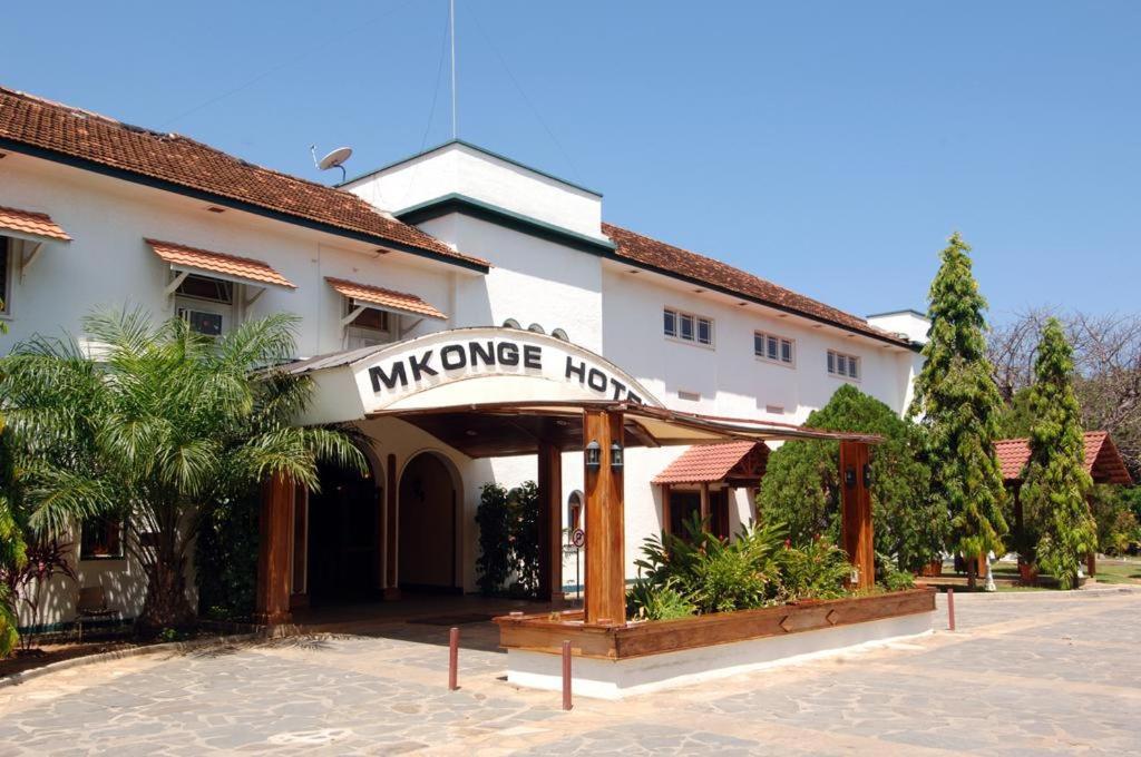 Mkonge Hotel Танга Экстерьер фото